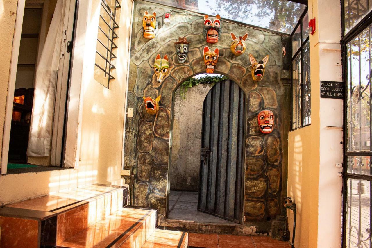 Hostal Loro Verde Quito Buitenkant foto